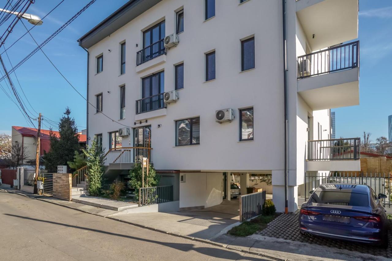 Bright Apartments Moments Away From Herastrau Park, Mall And Metro Bucharest Exterior photo